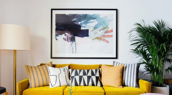 Maximize Your Space: Top 15 Sofa Designs for Small Living Rooms